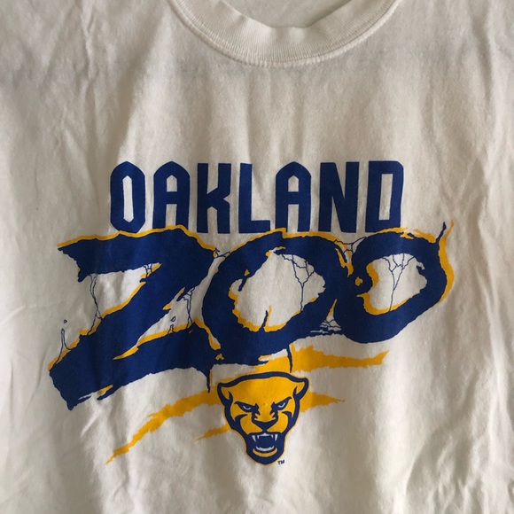 Pitt Oakland Zoo T-shirt - Picture 4 of 4